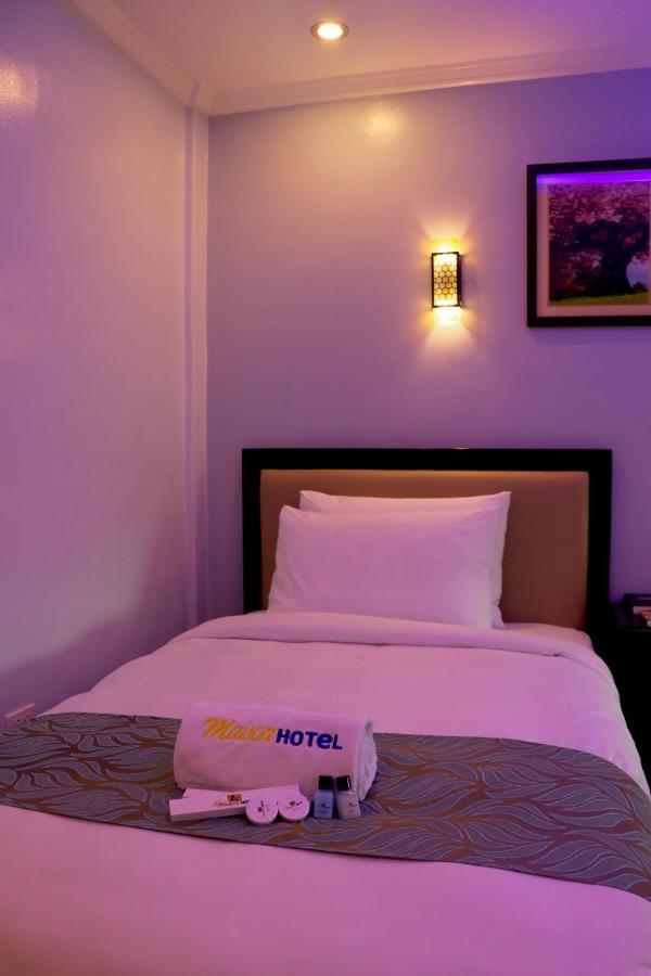 Maison Hotel Cauayan Esterno foto